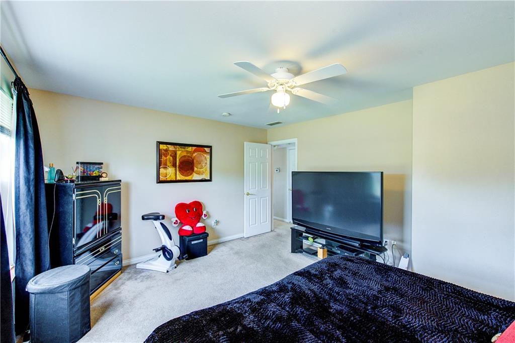 2747 Rothe Lane Indianapolis, IN 46229 - Photo 14 of 37 Gallery Image 14