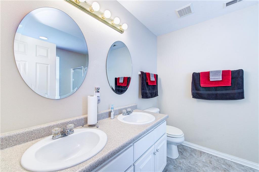 2747 Rothe Lane Indianapolis, IN 46229 - Photo 16 of 37 Gallery Image 16