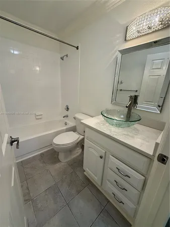 $2,550 | 3015 Southwest 20th Terrace, Unit 19A1, Delray Beach, FL 33445