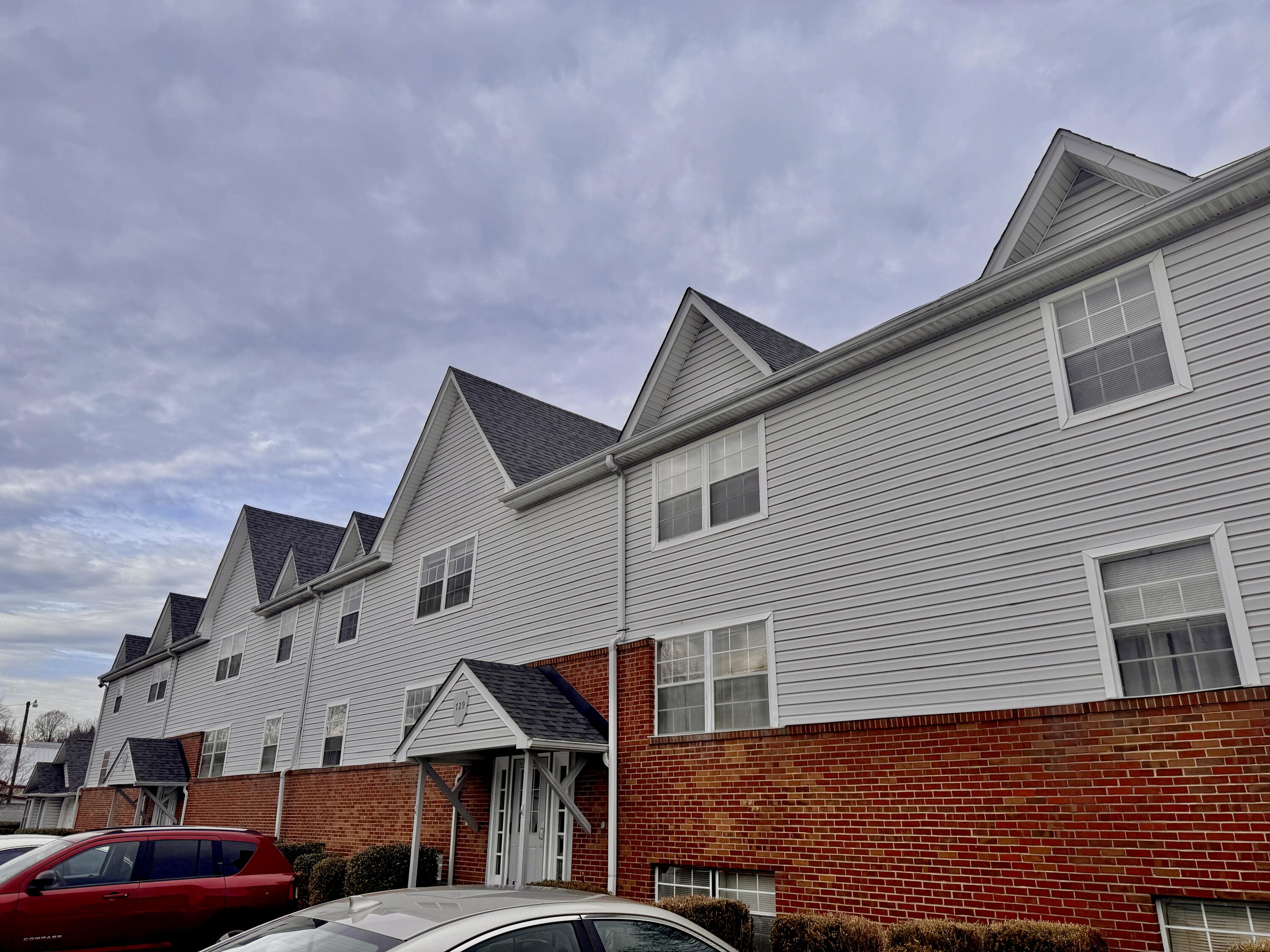 729 Townside Road Southwest, Unit 36 Roanoke, VA 24014 - Photo 1 of 11 Property Picture