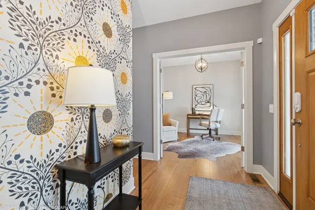 $689,900 | 4047 Fox Woods Road, St. Joseph, MI 49085