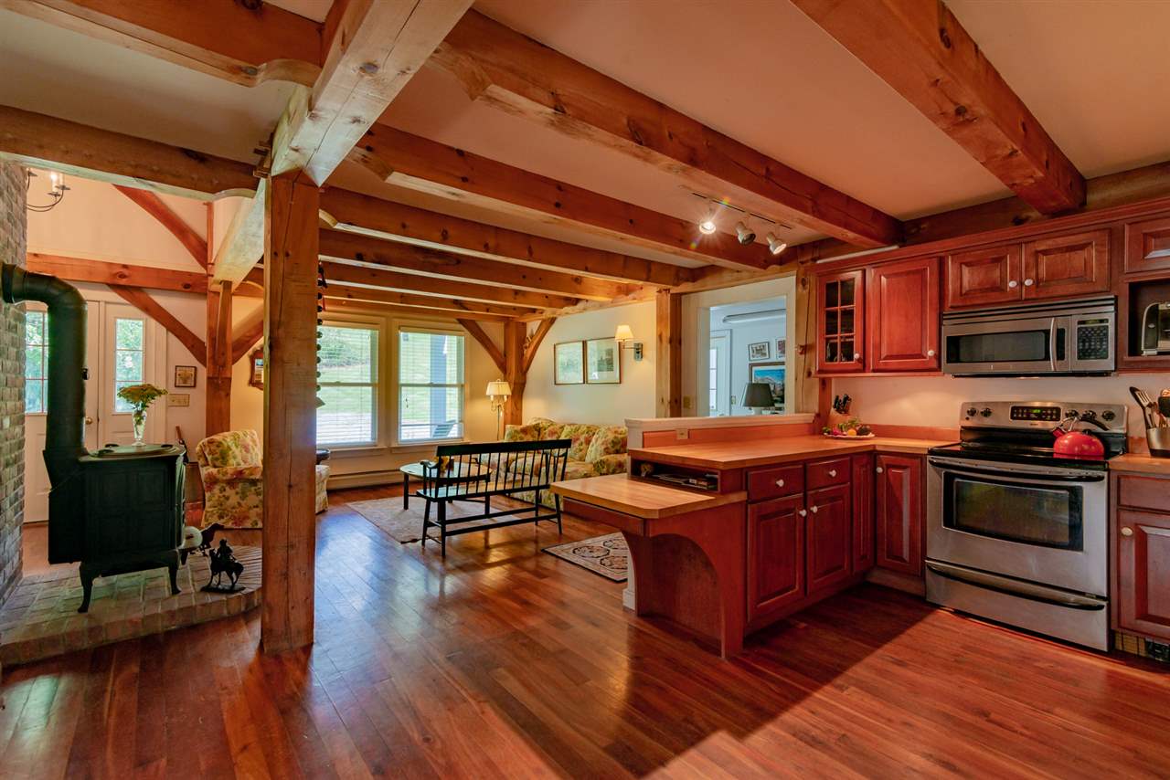 68 Rabbit Run Arlington, VT 05250 - Photo 8 of 25 Gallery Image 8