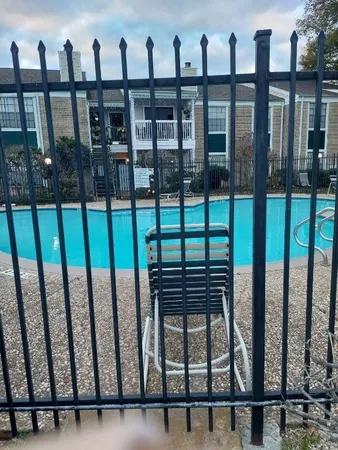 $79,900 | 12660 Ashford Point Drive, Unit 211, Houston, TX 77082