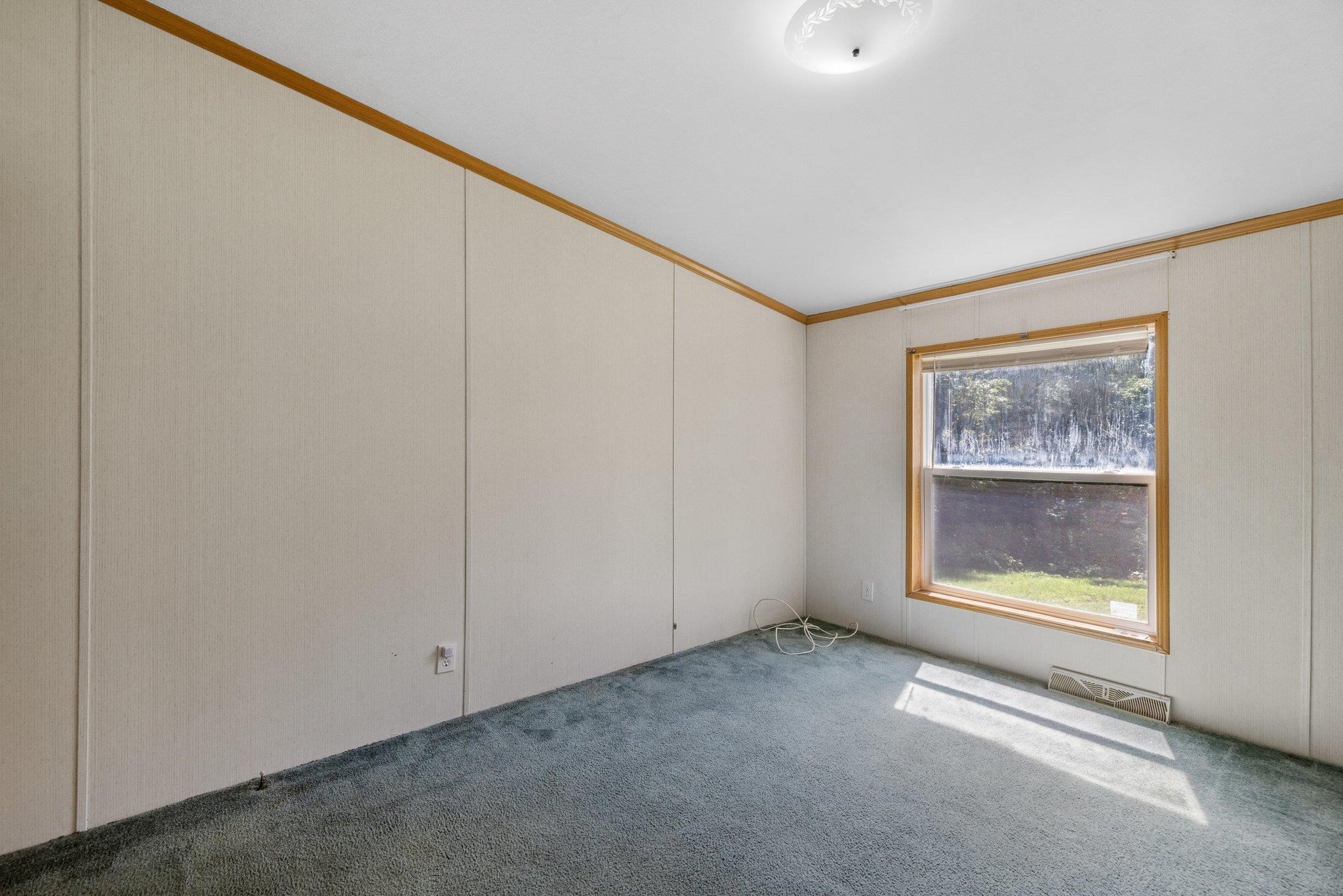 135 Durrell Mountain Road Belmont, NH 03220 - Photo 18 of 40 Gallery Image 18