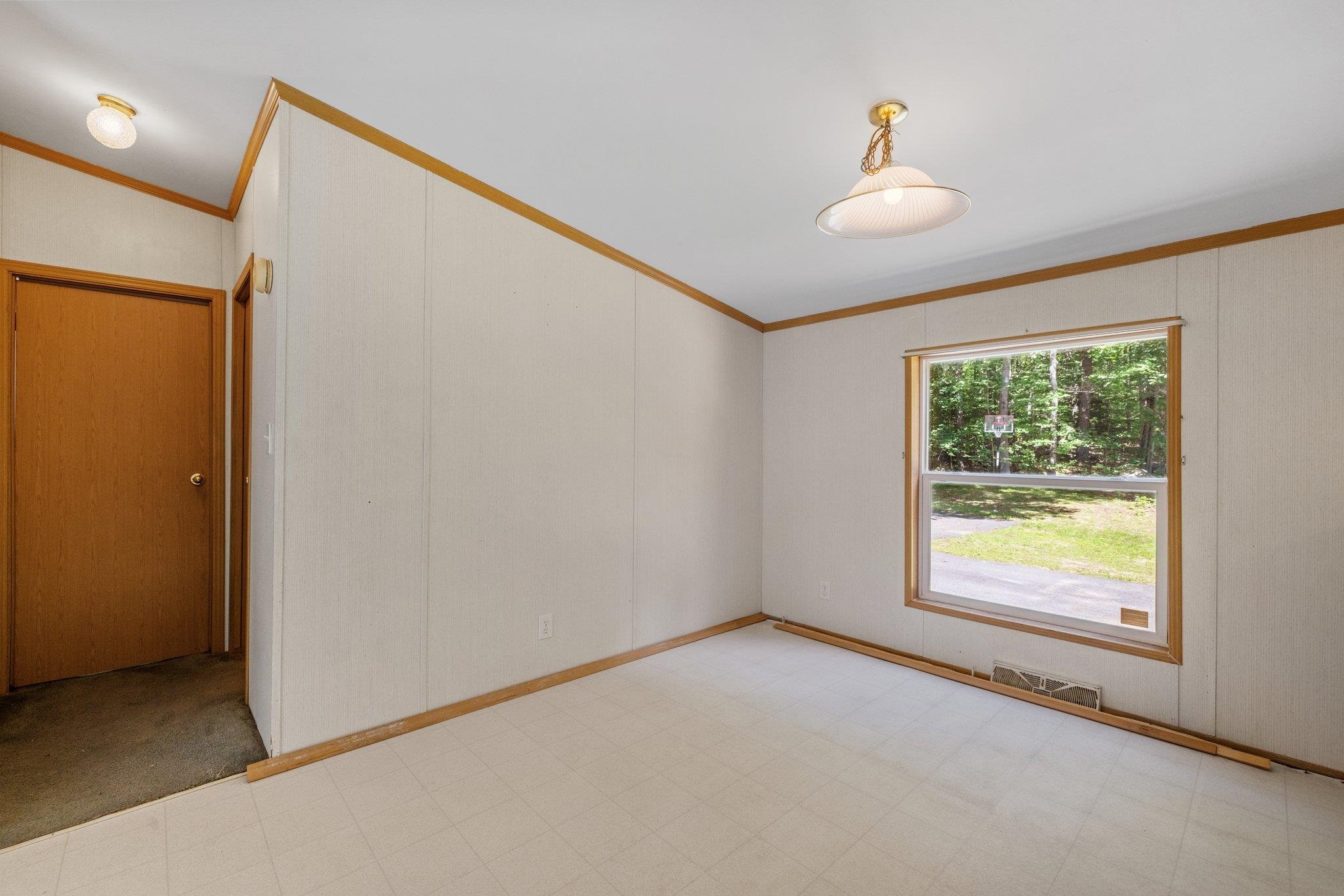 135 Durrell Mountain Road Belmont, NH 03220 - Photo 9 of 40 Gallery Image 9