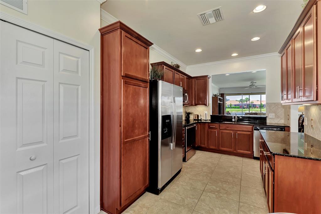 19191 Lappacio Street Venice, FL 34293 - Photo 15 of 44