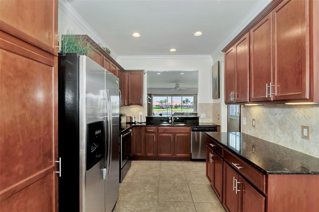 19191 Lappacio Street Venice, FL 34293 - Photo 16 of 44
