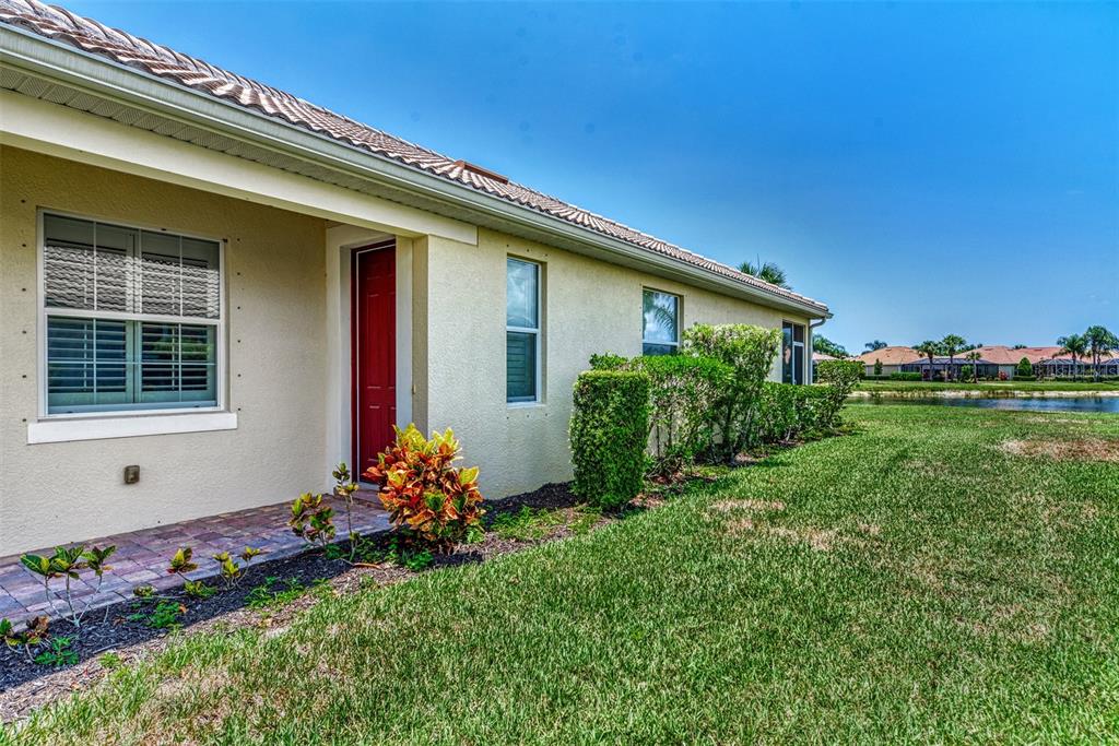 19191 Lappacio Street Venice, FL 34293 - Photo 4 of 44