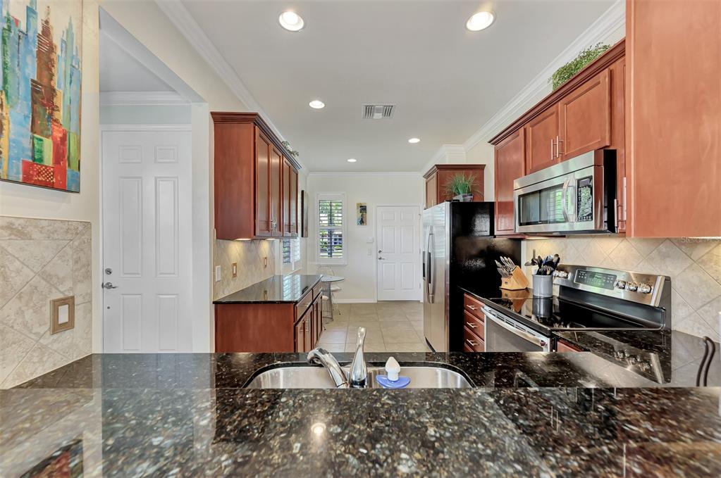 19191 Lappacio Street Venice, FL 34293 - Photo 10 of 44