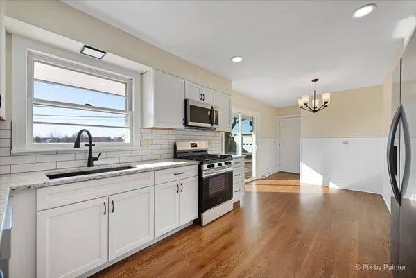 $409,900 | 1410 Freed Road, Sycamore, IL 60178