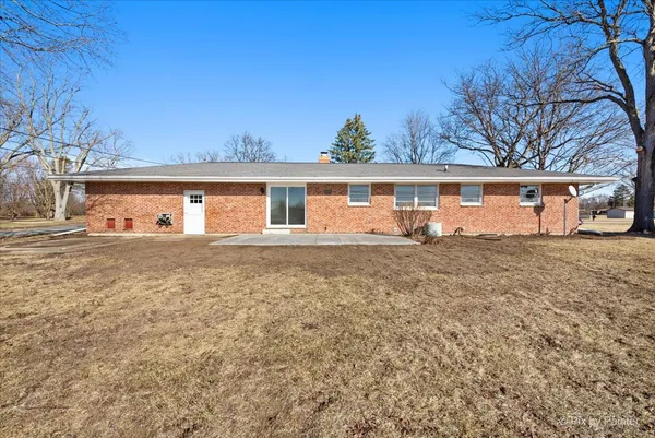 $409,900 | 1410 Freed Road, Sycamore, IL 60178