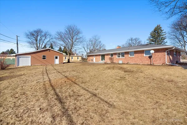 $409,900 | 1410 Freed Road, Sycamore, IL 60178