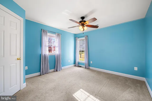 a view of empty room