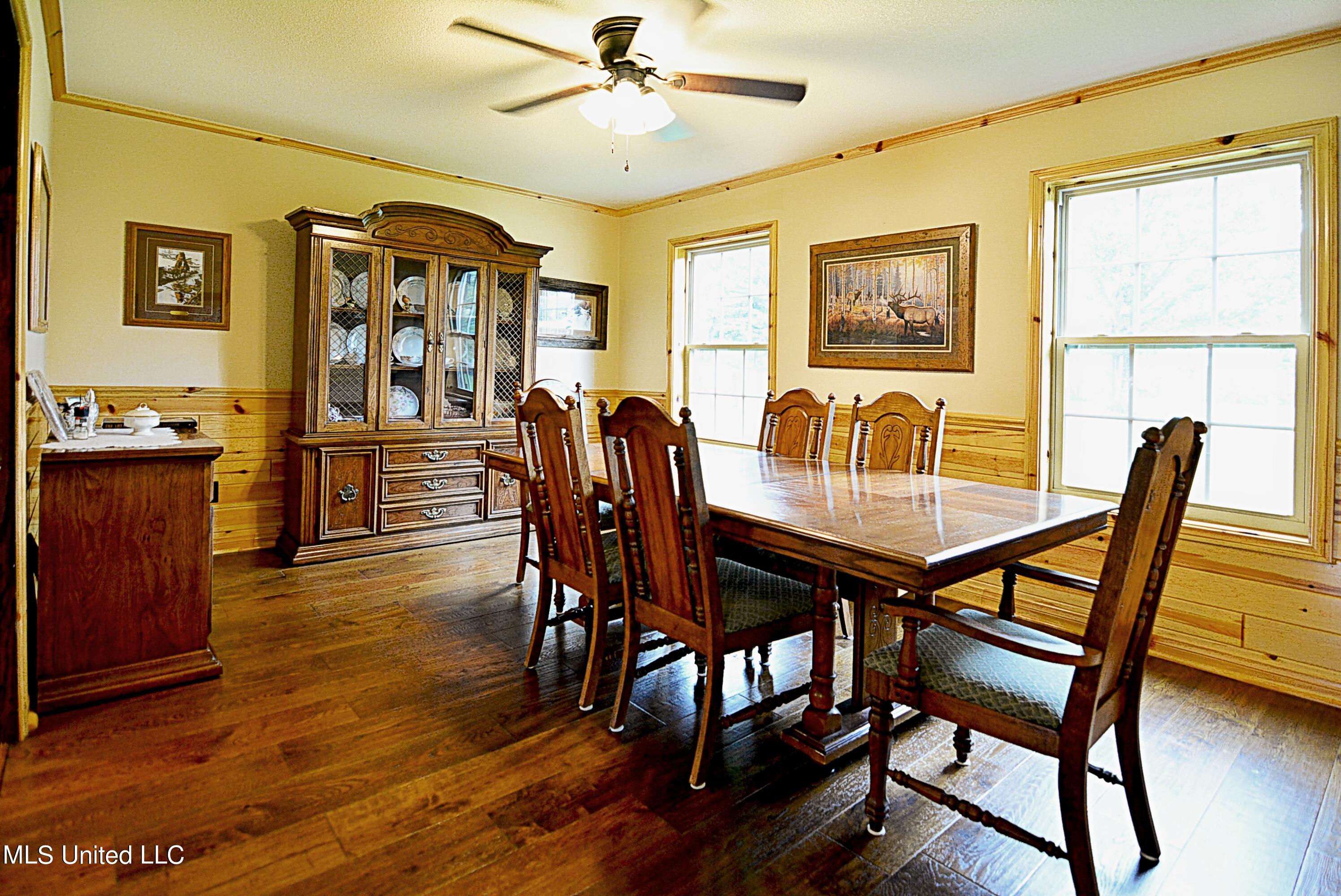1374 Gaines Road Hernando, MS 38632 - Photo 12 of 43 Dining from Great Room