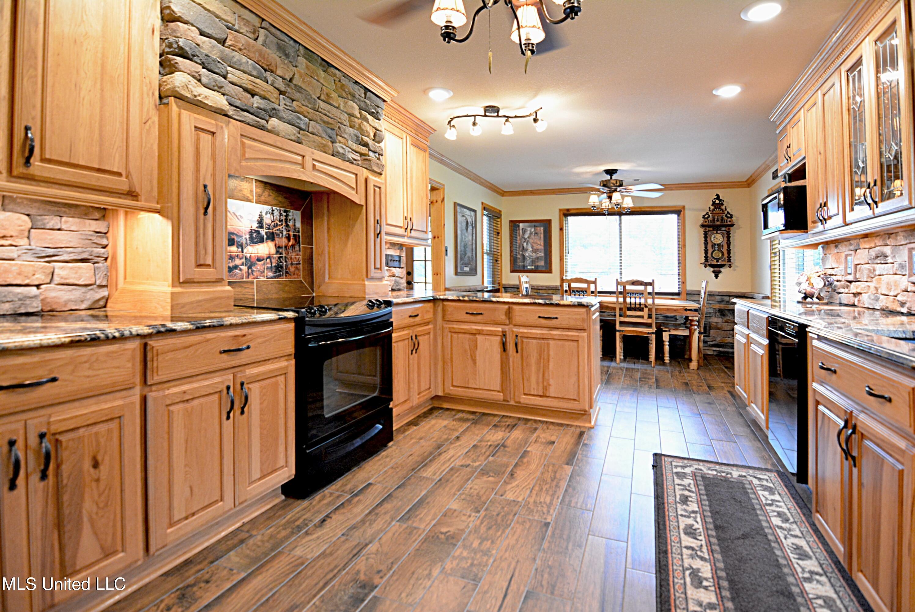 1374 Gaines Road Hernando, MS 38632 - Photo 14 of 43 Kitchen From Dining Room
