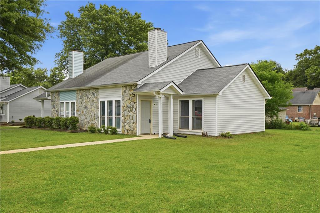 13 Ember Way Cartersville, GA 30120 - Photo 2 of 32