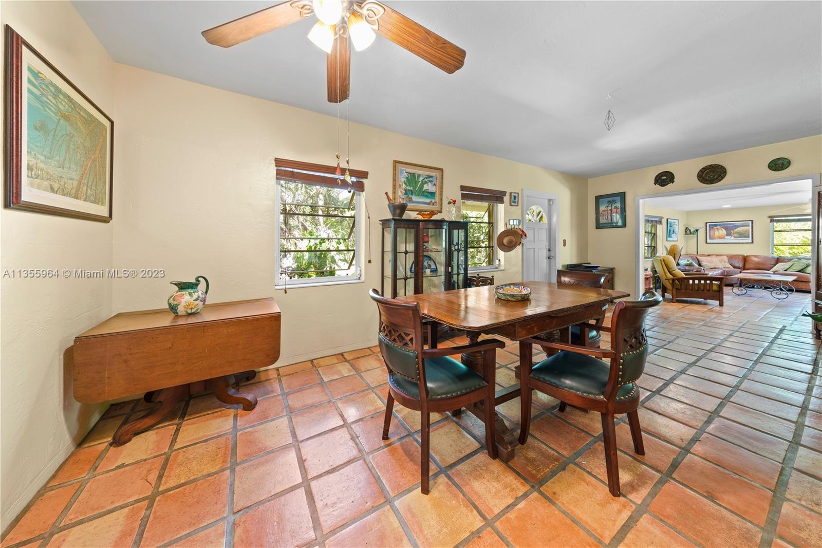 Redlands Homestead, FL 33031 - Photo 7 of 31 a dining room with furniture and window