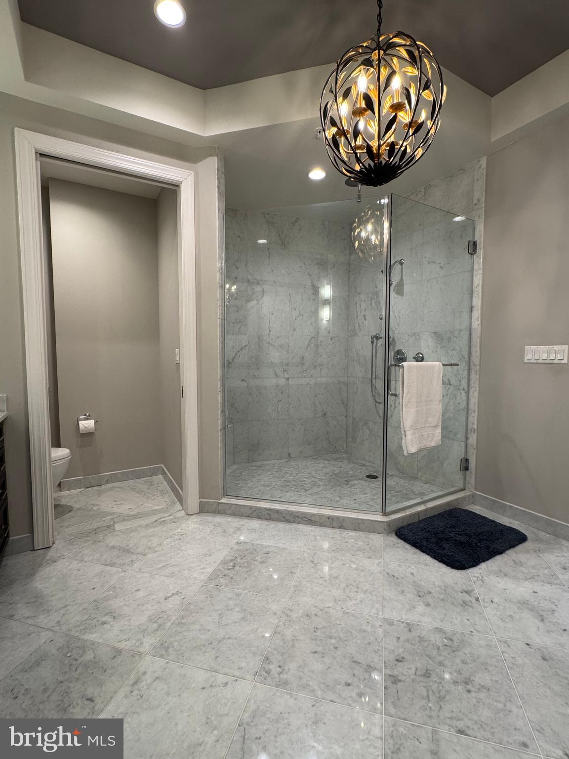 8121 River Road, Unit 424 Bethesda, MD 20817 - Photo 30 of 48