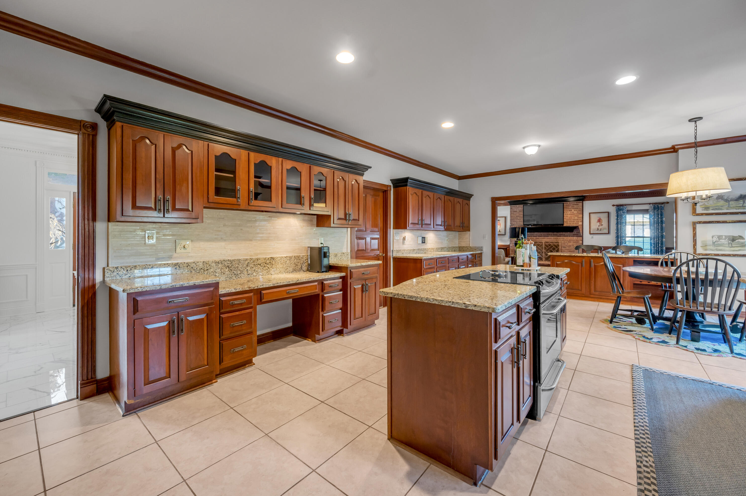 928 Chinoe Road Lexington, KY 40502 - Photo 21 of 91 TDB_3548
