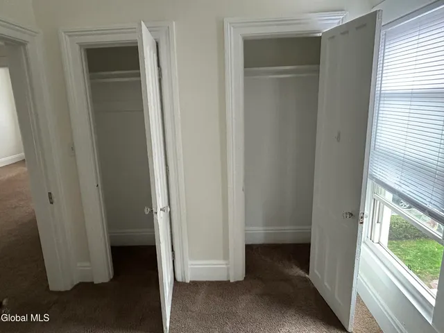 $1,800 | 425 6th Avenue, Watervliet, NY 12189