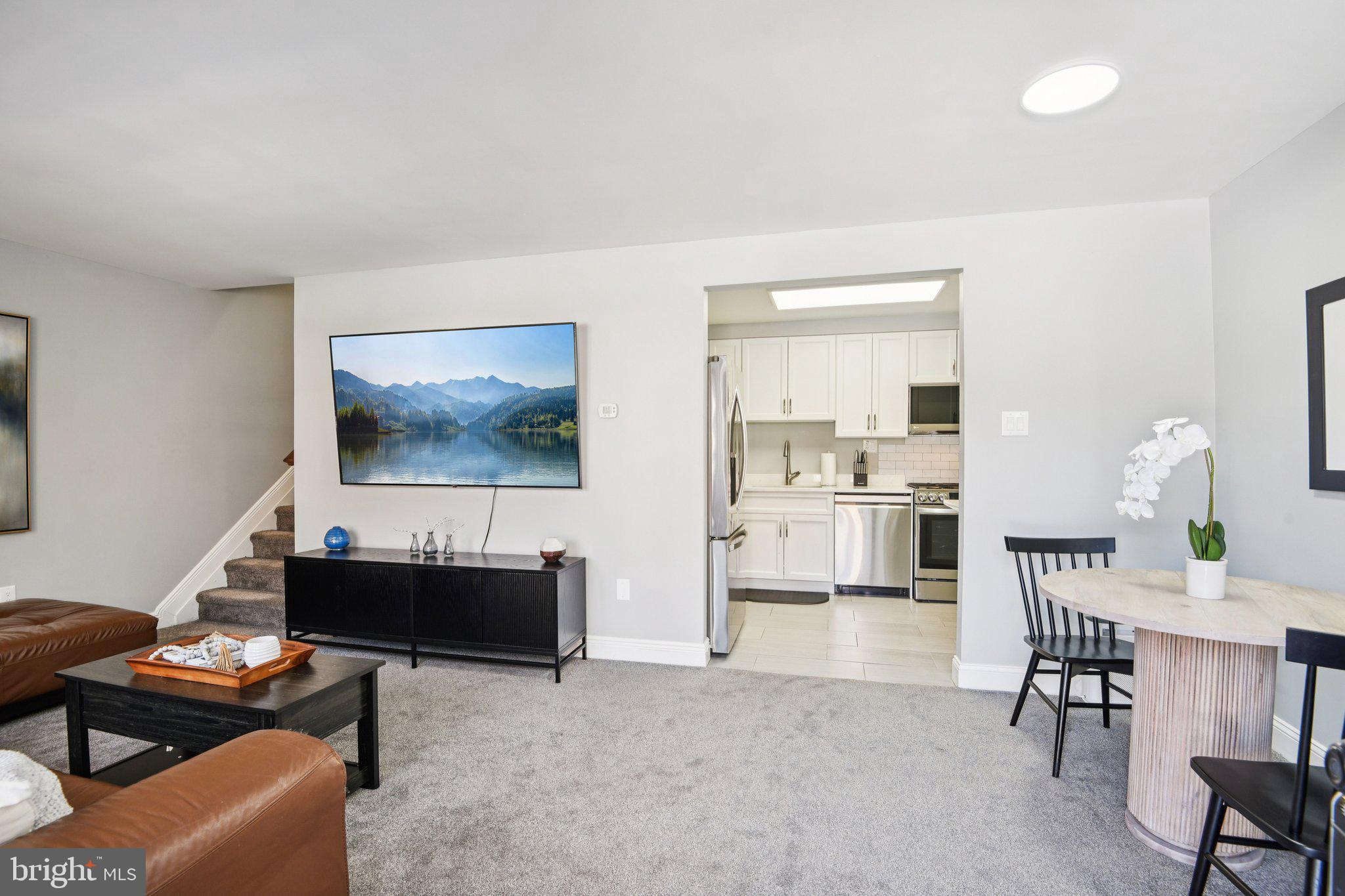 9175 Hitching Post Lane, Unit F Laurel, MD 20723 - Photo 6 of 30 Living room