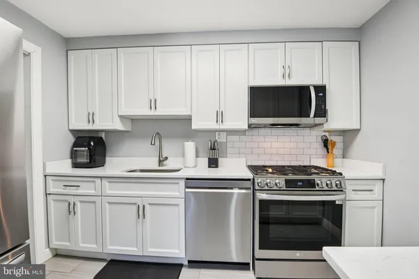$295,000 | 9175 Hitching Post Lane, Unit F, Laurel, MD 20723