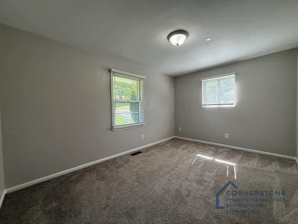 $2,925 | 3113 Clearview Drive, Roanoke, VA 24018