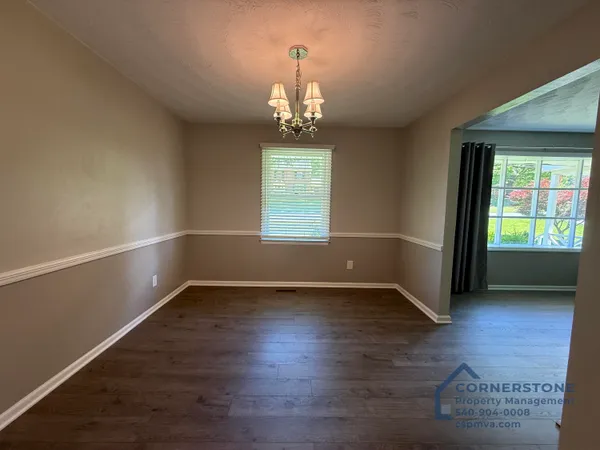 $2,925 | 3113 Clearview Drive, Roanoke, VA 24018
