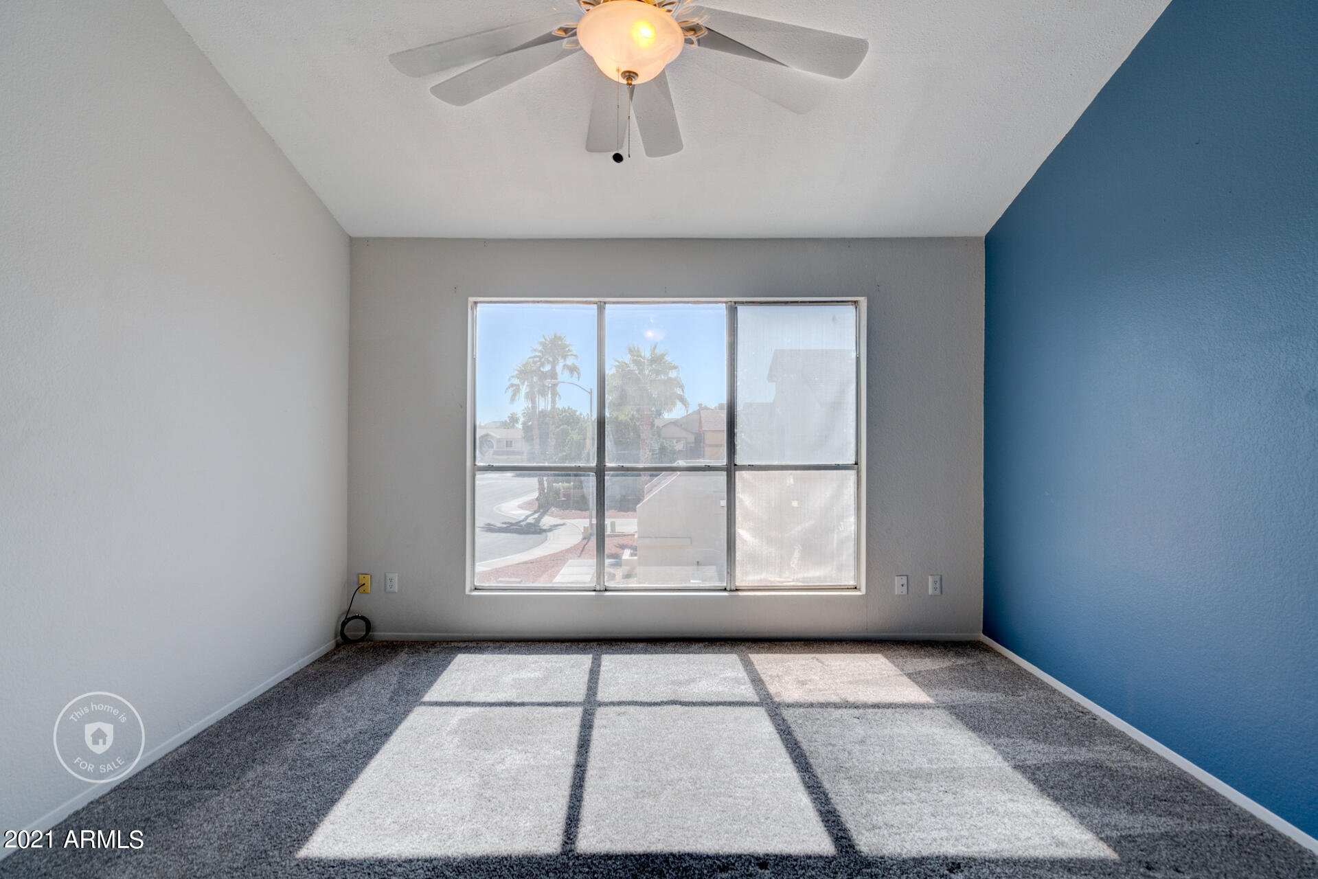 513 East Utopia Road Phoenix, AZ 85024 - Photo 14 of 20 listing_14