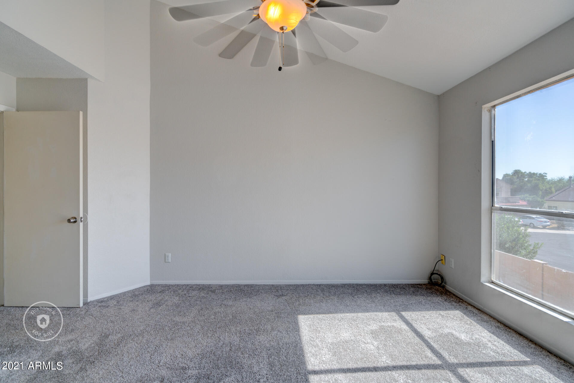 513 East Utopia Road Phoenix, AZ 85024 - Photo 15 of 20 listing_15