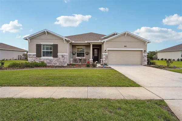 $550,000 | 6049 Claystone Way, Mount Dora, FL 32757