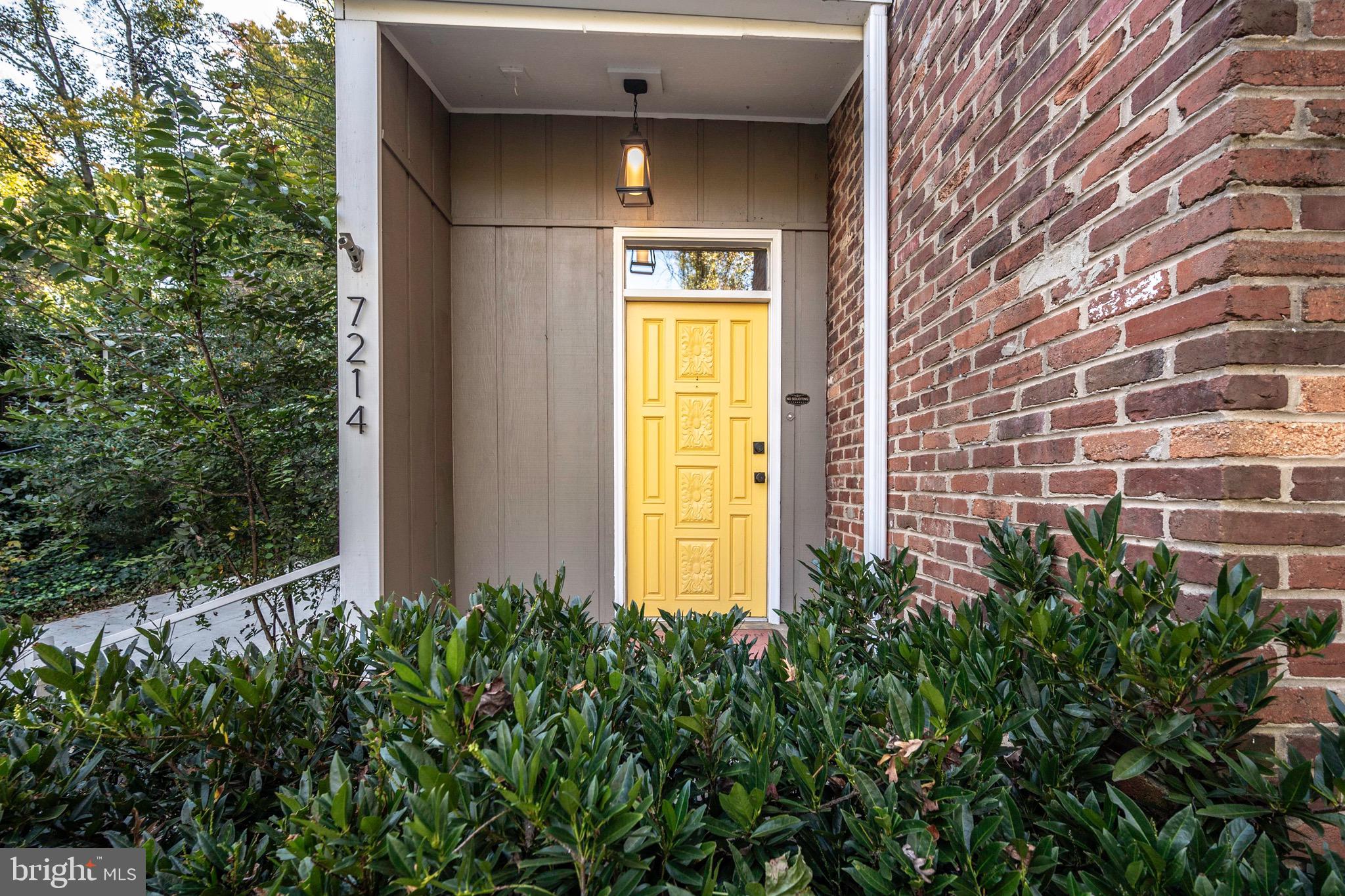 7214 Beechwood Road Alexandria, VA 22307 - Photo 4 of 47
