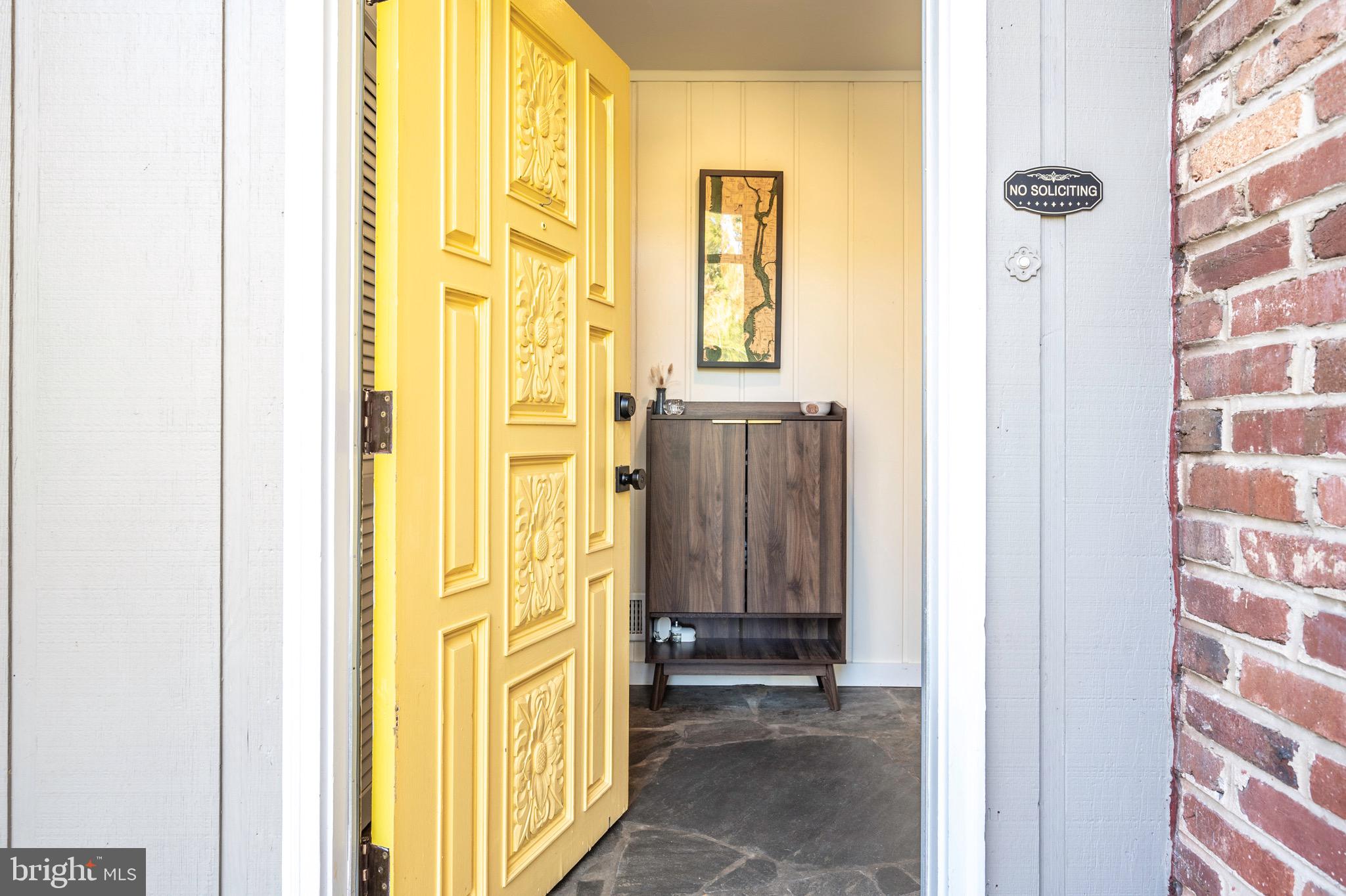 7214 Beechwood Road Alexandria, VA 22307 - Photo 5 of 47