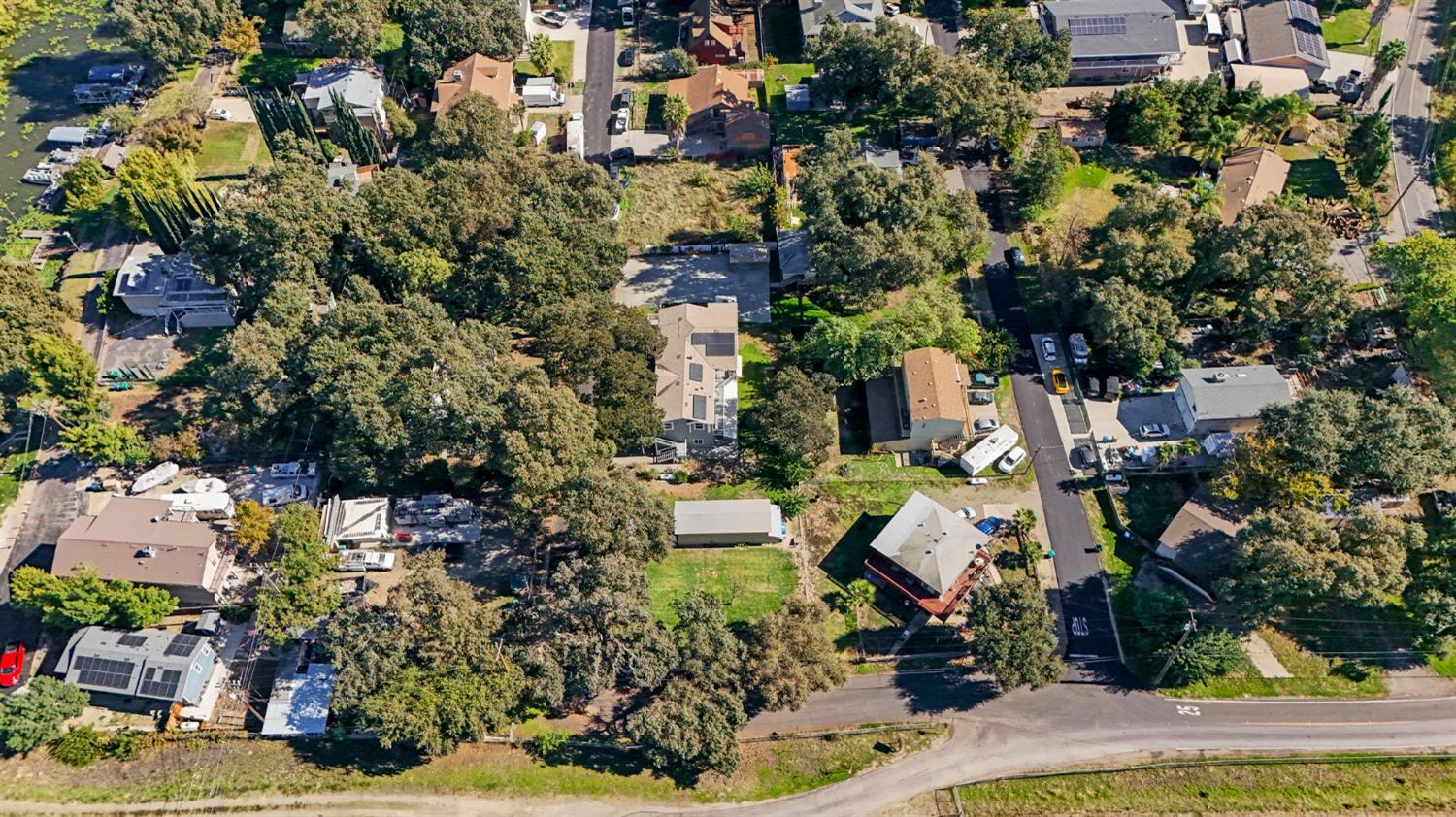 825 Wetherbee Avenue Manteca, CA 95337 - Photo 15 of 22 an aerial view of multiple house
