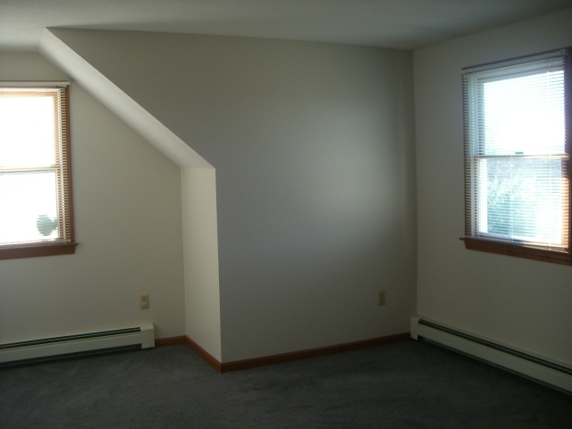 330 Dalton Division Road Pittsfield, MA 01201 - Photo 15 of 22 330 Dalton Division 022