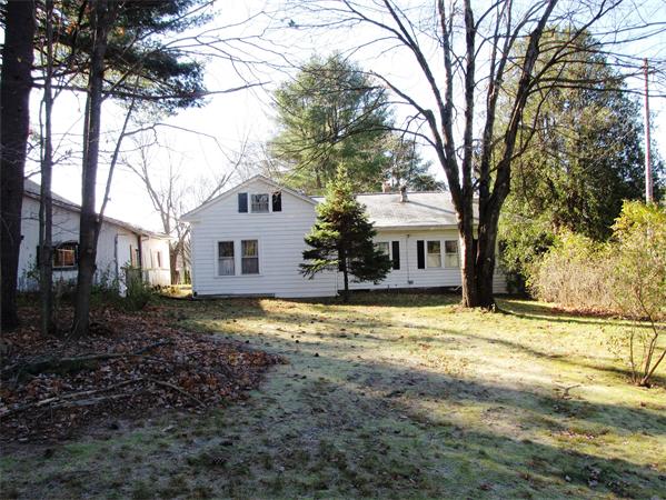 1035 Bernardston Road Greenfield, MA 01301 - Photo 8 of 30 Gallery Image 8