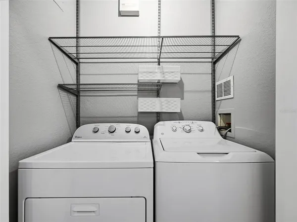 $1,875 | 2732 Via Murano, Unit 524, Clearwater, FL 33764