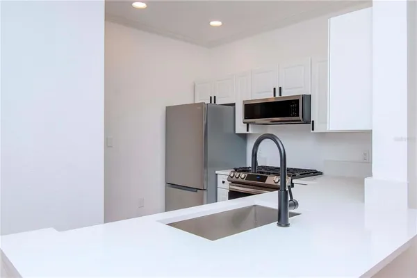 $1,900 | 2732 Via Murano, Unit 524, Clearwater, FL 33764