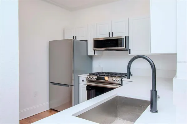 $1,900 | 2732 Via Murano, Unit 524, Clearwater, FL 33764