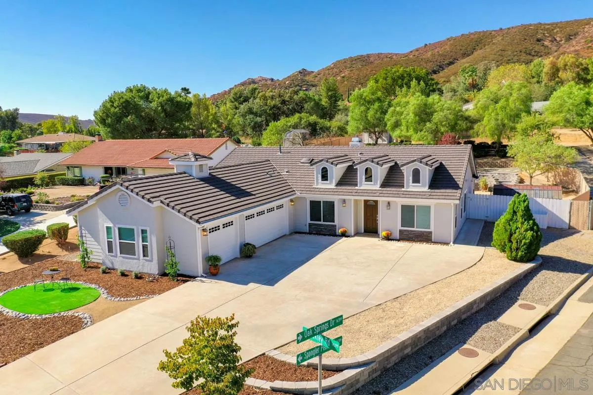 16352 Oakley Road Ramona, CA 92065 - Photo 1 of 55 Gallery Image 1