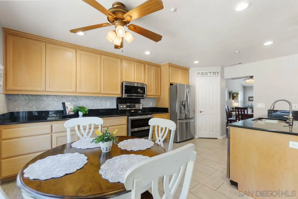 16352 Oakley Road Ramona, CA 92065 - Photo 11 of 55 Gallery Image 11