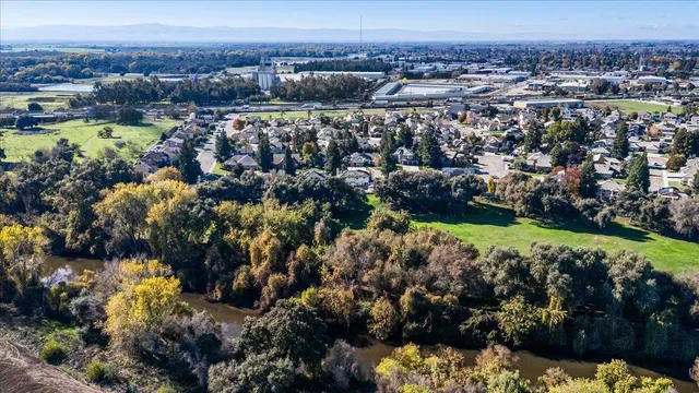 $715,000 | 442 South Manley Road, Ripon, CA 95366