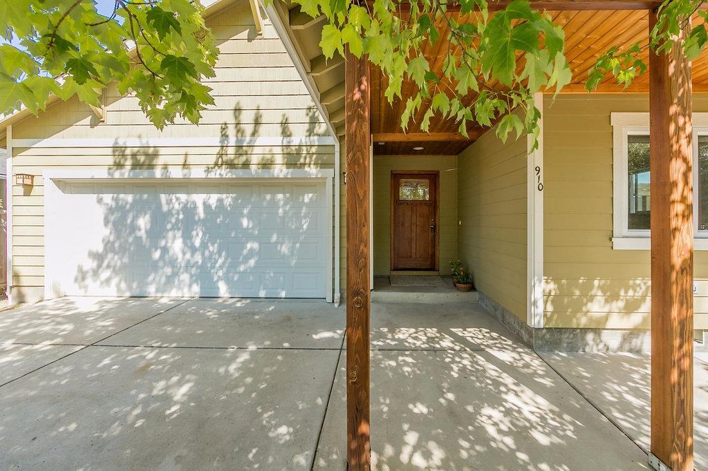 910 Talent Avenue Talent, OR 97540 - Photo 32 of 33 Additional Photo