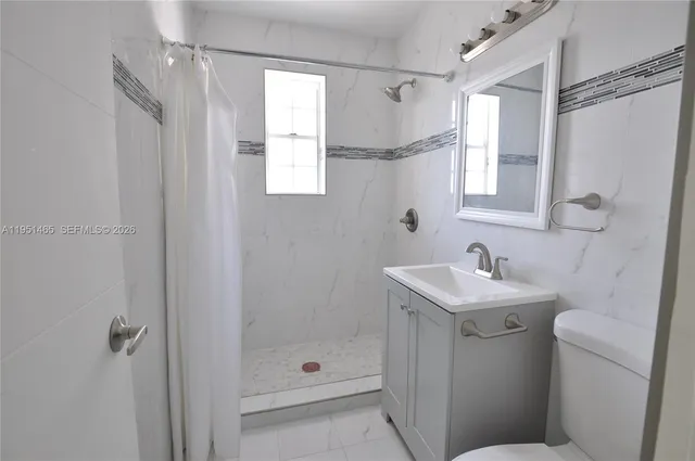 $3,000 | 10504 Southwest 77th Court, Unit 10504, Pinecrest, FL 33156