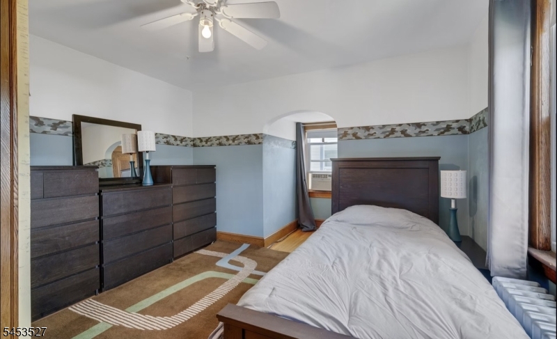 17 Ferncliff Road Bloomfield, NJ 07003 - Photo 10 of 34 Gallery Image 10
