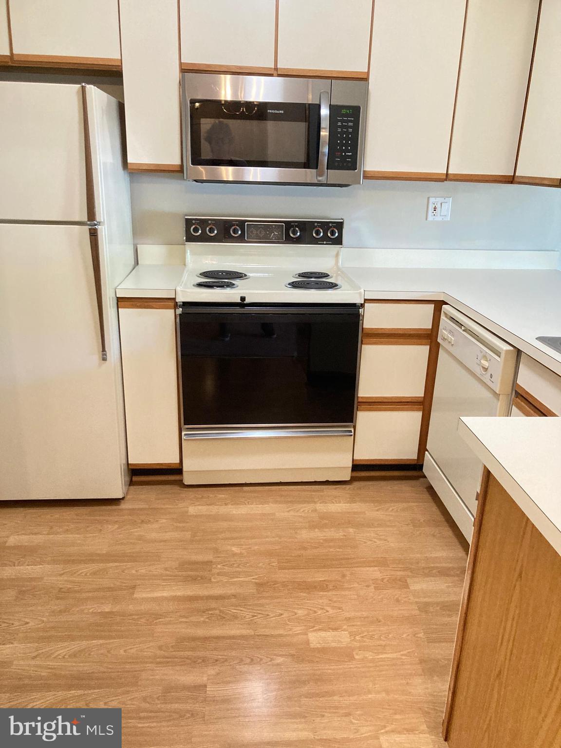 1110 Washington Place, Unit 10 Chesterbrook, PA 19087 - Photo 13 of 45