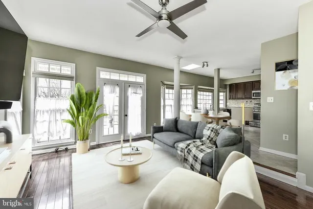 $4,300 | 14709 Muddy Creek Court, Centreville, VA 20120