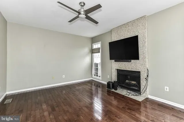 $4,300 | 14709 Muddy Creek Court, Centreville, VA 20120