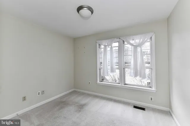 $4,300 | 14709 Muddy Creek Court, Centreville, VA 20120