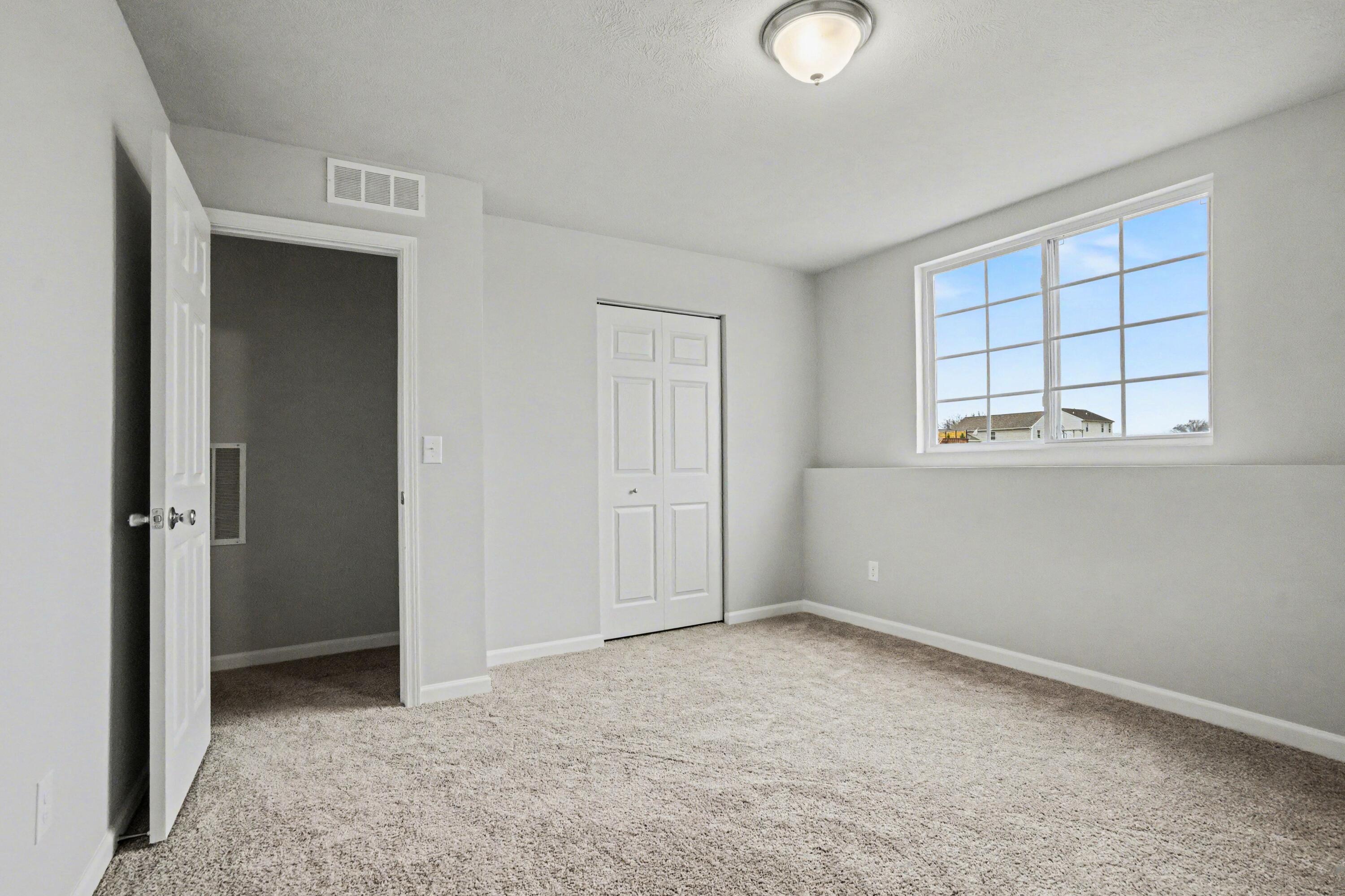 71375 Embassy Road Edwardsburg, MI 49112 - Photo 15 of 26 SGN015-i2190-BR2 pic2